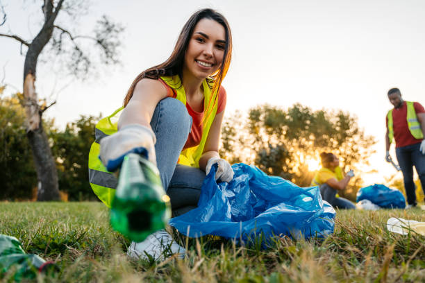 Best Professional Junk Removal  in Navarre, OH
